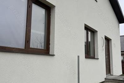 Casă cu 6 camere cu Teren 500 Mp în Câmpineanca - 8