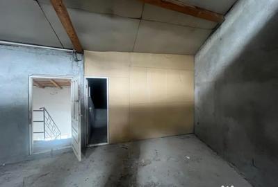 Spațiu comercial, de 464 mp, în Central - 3