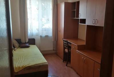 Apartament cu 3 camere decomandat în Decebal - 4