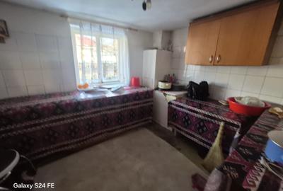 Casă cu 4 camere cu Teren 700 Mp în Dărmănești - 6