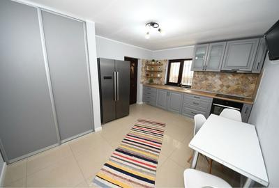 Casă cu 4 camere cu Teren 500 Mp în Smârdan - 4