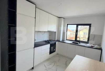 Apartament cu 4 camere decomandat în Tărlungeni - 1