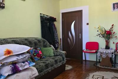 Apartament cu 3 camere decomandat în Minerul - 14