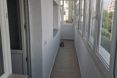 Apartament cu 3 camere semidecomandat în Tineretului - 15