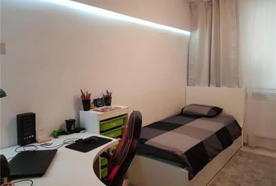 Apartament cu 4 camere decomandat în Dristor - 8