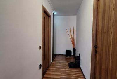 Apartament cu 2 camere, decomandat, 2 balcoane, zona Porii - 7