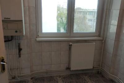 Apartament cu 4 camere decomandat în Gării