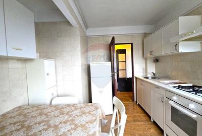 Apartament cu 3 camere semidecomandat, mobilat în Ștefan cel Mare - 11
