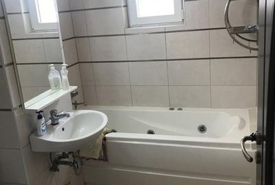 Apartament cu 2 camere decomandat în Lipovei - 4