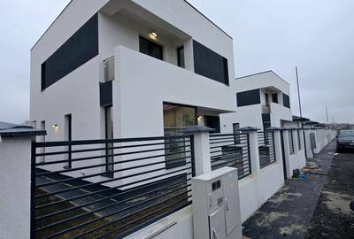 Casă individuală cu 4 camere în Berceni