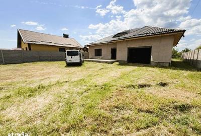 Casă cu 3 camere cu Teren 1188 Mp în Curtișoara - 3