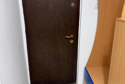 500 Euro-Inchiriere apartament 4 camere decomandate, etaj4 din 10 - 7