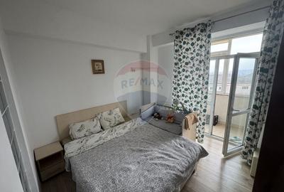 Apartament cu 3 camere decomandat în Burdujeni - 2