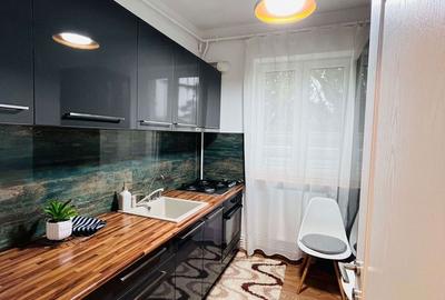 Apartament cu 3 camere semidecomandat în Central - 5