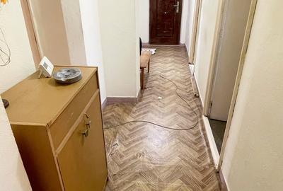 Apartament cu 4 camere decomandat în E3 - 12
