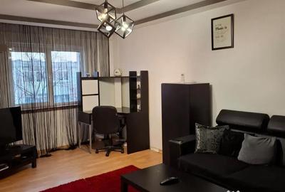 Apartament cu 3 camere decomandat în Paltiniș - 2