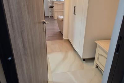 Apartament cu 2 camere semidecomandat, mobilat în Palat - 2