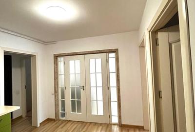Apartament cu 4 camere semidecomandat, mobilat în Sud - 4