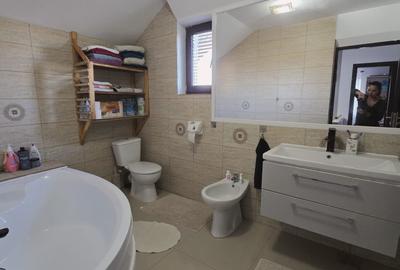 Vila mobilata si utilata- 5 camere -foisor -pod- statie dedurizare - 10