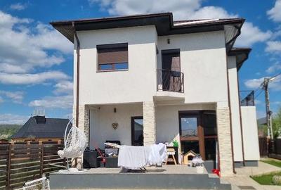 Casă cu Teren 450 Mp în Valea Mare - 19