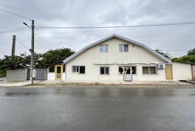 Casă cu 5 camere cu Teren 538 Mp în Pecineaga - 1