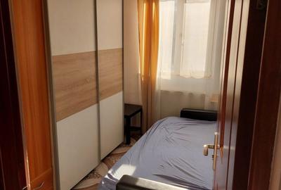 Apartament cu 3 camere semidecomandat în Micro 4 - 4