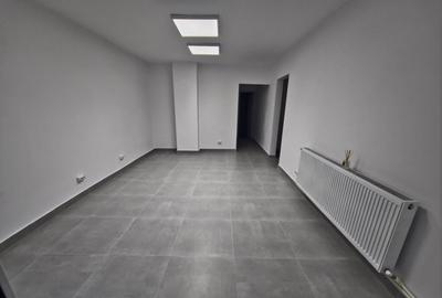 Spa?iu Comercial Modern 3 camere Primul Chiria? Dupa Reno - 3