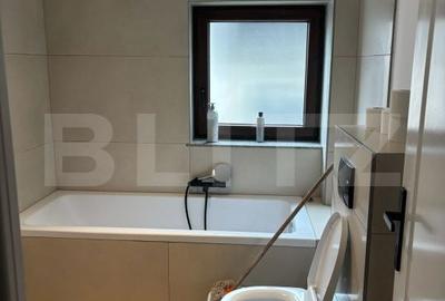Casă cu 4 camere cu Teren 350 Mp în Ipotești - 5