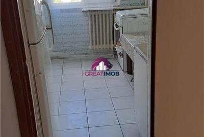 Apartament cu 3 camere decomandat, mobilat în Drumul Taberei - 4