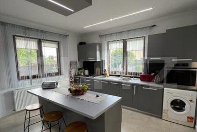 Casa cu 4 camere, 150 mp, teren 1000 mp, zona Bercu Rosu - 11