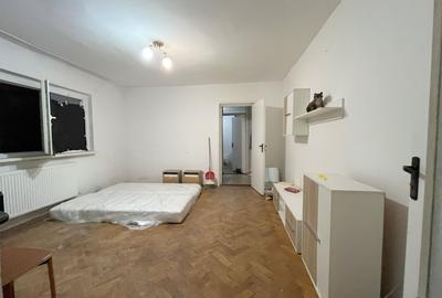 Apartament 2 camere de vânzare – parter, zonă Lipovei - 2