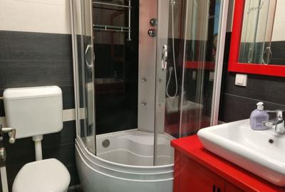 Apartament cu 3 camere decomandat în Apusului - 7