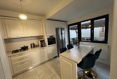 Casă individuală cu 4 camere cu Canalizare în Pantelimon - 6