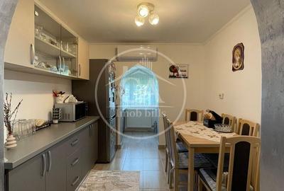 Apartament cu 2 camere decomandat în Nufărul - 8