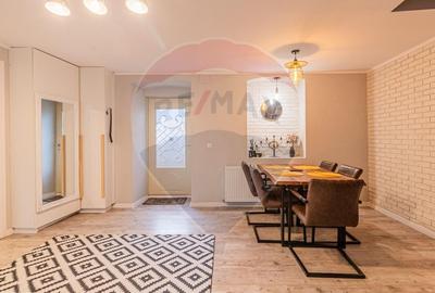 Apartament cu 4 camere decomandat, mobilat în Centrul Istoric - 18