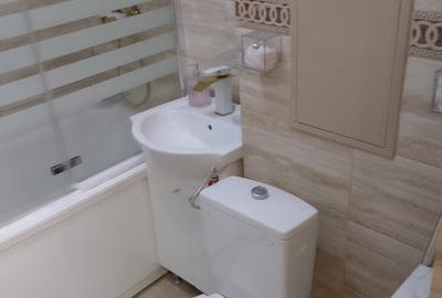 Garsoniera Mobilata ?i utilata cu finisaje ?i dotari lux Craiovei - 9