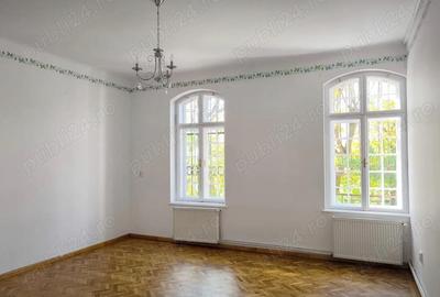 Spațiu comercial, de 200 mp, în Ultracentral - 7