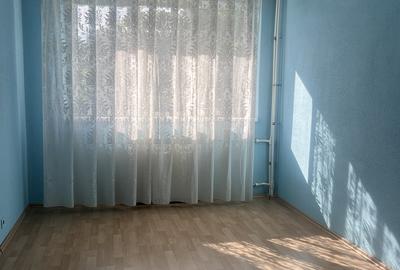 Apartament cu 3 camere semidecomandat în Militari - 1