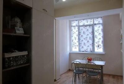 Garsonieră în Costin Georgian