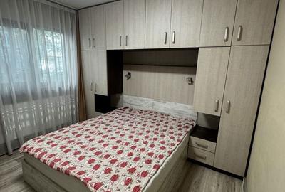 Apartament cu 2 camere decomandat în Militari