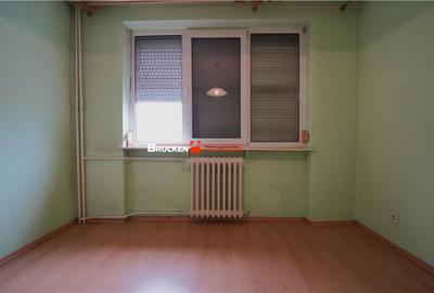 Apartament cu 4 camere decomandat în Rogerius - 5