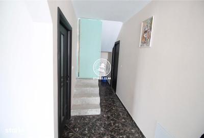 Casă cu 5 camere cu Teren 500 Mp în Holboca - 9