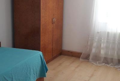 Casă cu 4 camere decomandat în Central - 3