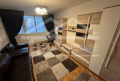 Apartament cu 2 camere decomandat în Cornișa - 2