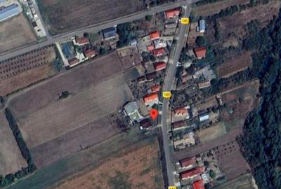 Casă cu 3 camere cu Teren 281 Mp în Central - 16
