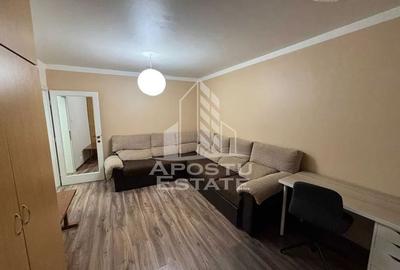 Apartament cu 2 camere, centrala proprie, zona Lipovei