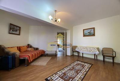 Apartament cu 2 camere decomandat, mobilat în Central
