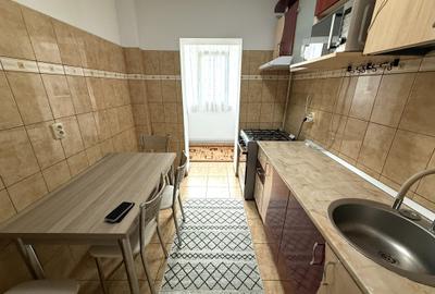 Apartament cu 2 camere decomandat în Galata - 8
