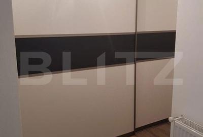 Apartament cu 3 camere în Gruia - 14