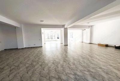Spațiu comercial, de 180 mp, în Central - 5